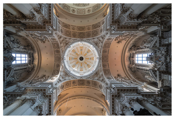 Noch ein Kirchengewölbe